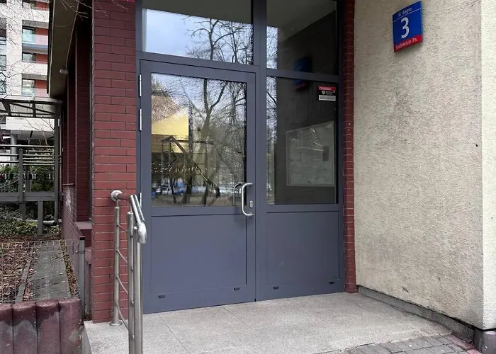 Studio In The Center - Prime Location